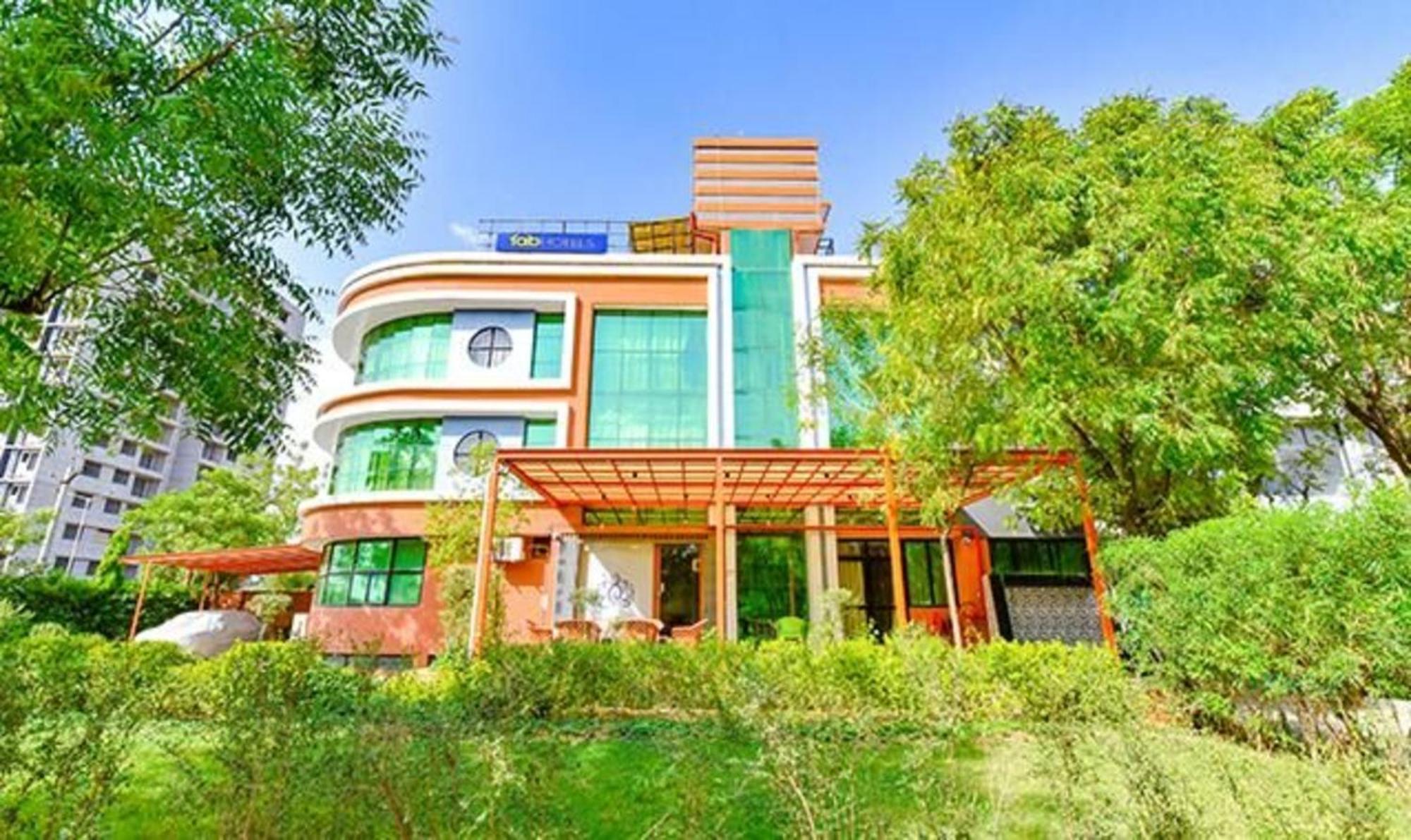 Fabhotel Siddharth Corporate - Vavol, جاندي نجر المظهر الخارجي الصورة